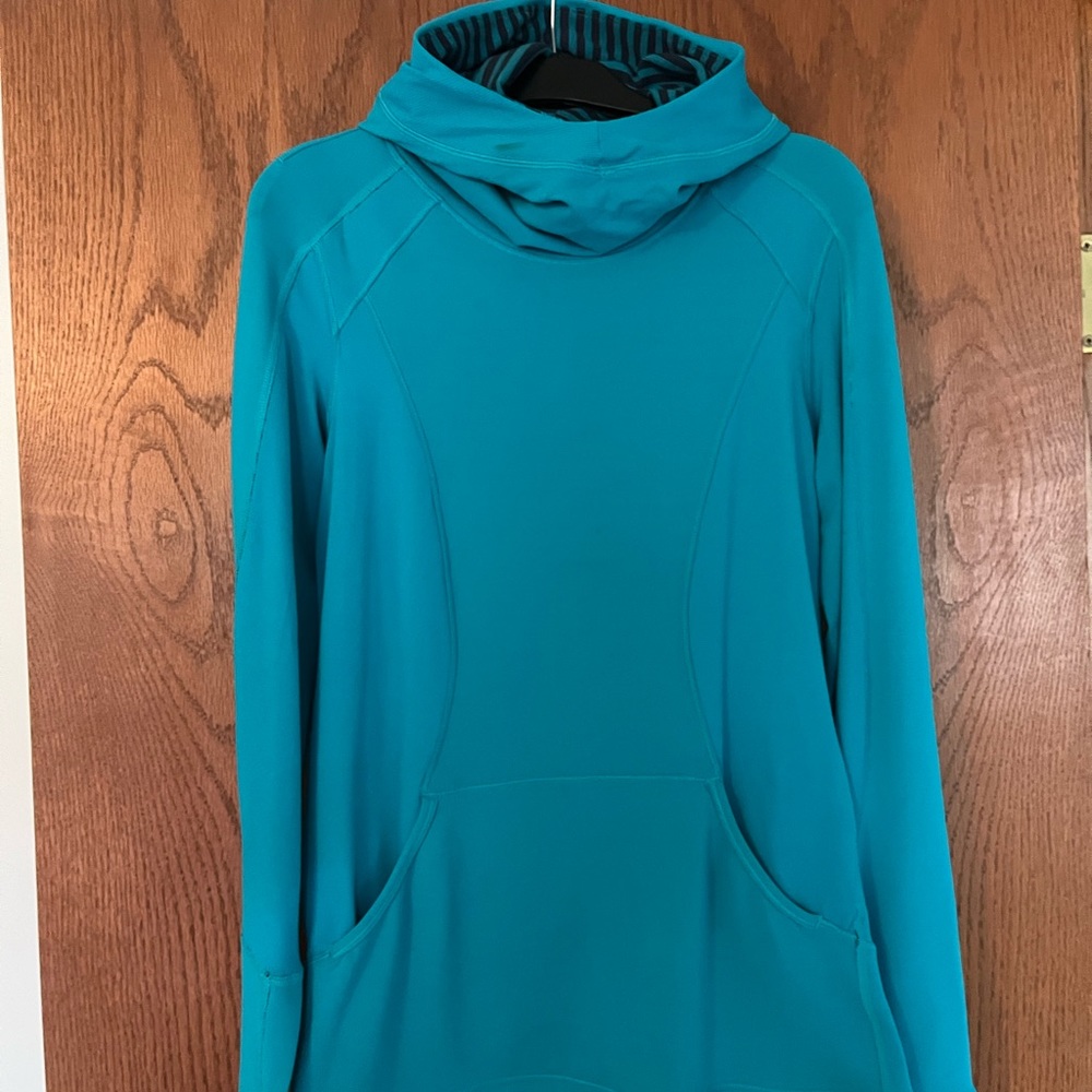 Lululemon Sweatshirt Pullover Hoodie ***vintage and rare color***